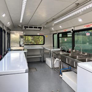 2018 Ice Cream / Frozen Yogurt Truck – Brand New Build